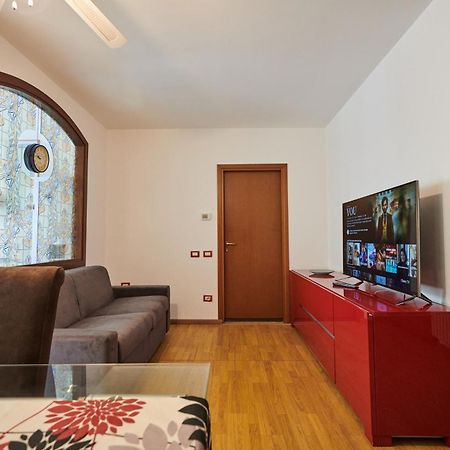 Апартаменты La Casa Di Pippo Бергамо Экстерьер фото